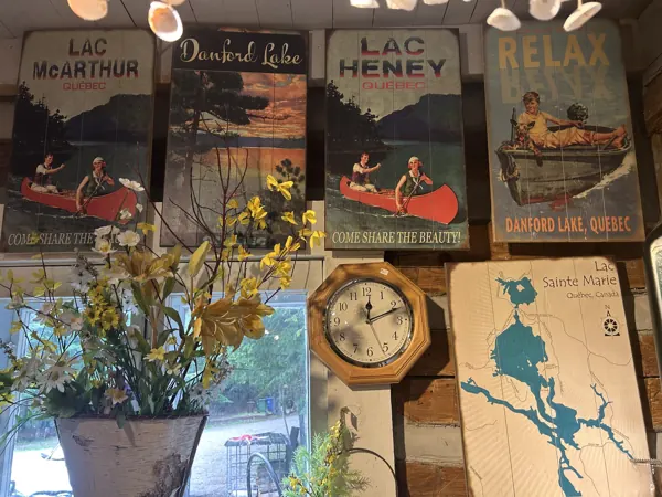 Reproduction posters